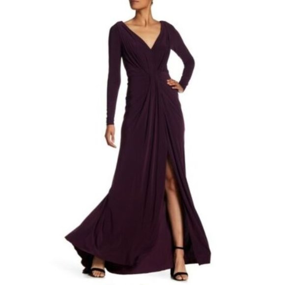 Vera Wang Dresses & Skirts - Vera Wang Long Sleeve V Neck Gown Maxi Dress